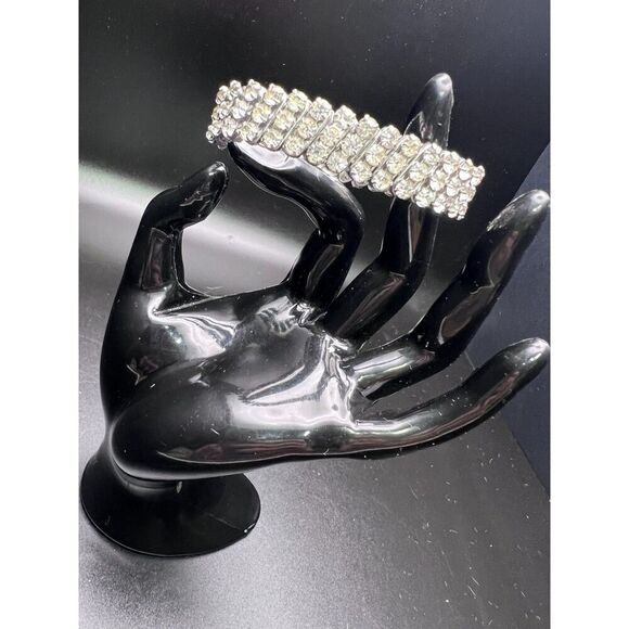 Vintage Rhinestone Stretch Bracelet - Picture 1 of 6